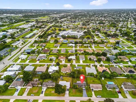 461 SW Meadow Terrace Port St Lucie FL 34984