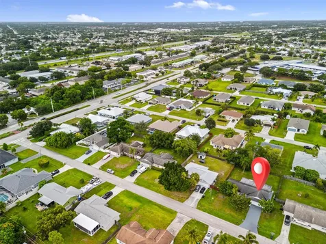 461 SW Meadow Terrace Port St Lucie FL 34984