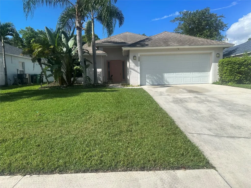 296 SW Panther Trace Port St Lucie FL 34953