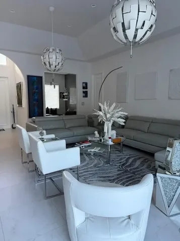 830 Bailey Street Boca Raton FL 33487