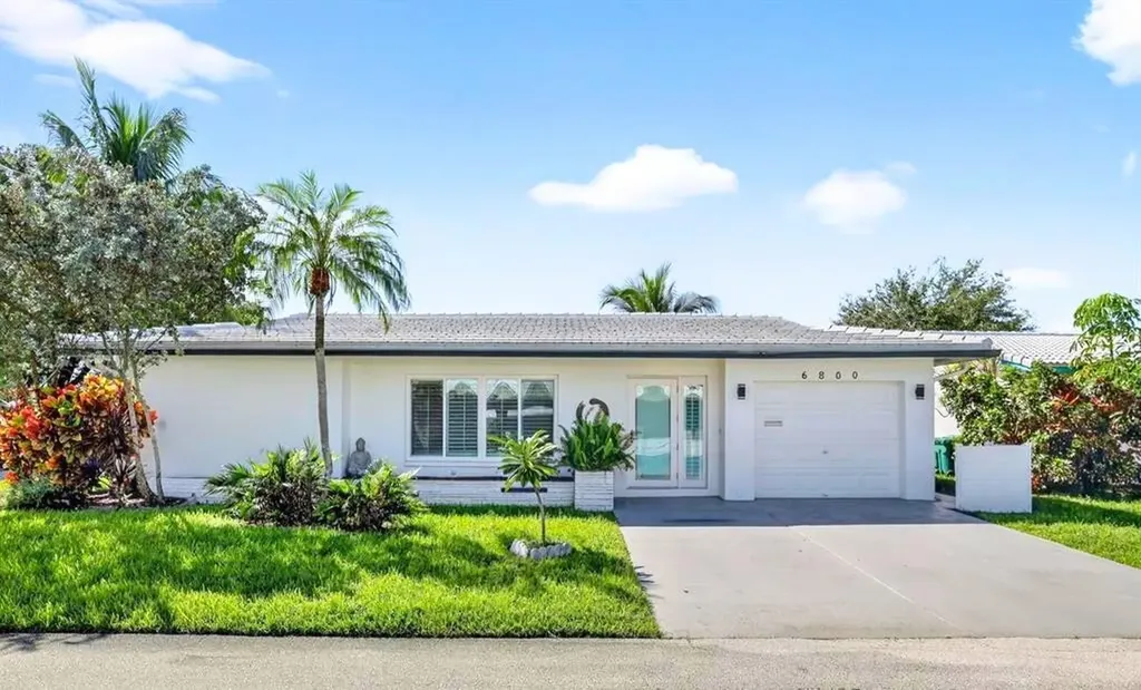 6800 NW 75th Street Tamarac FL 33321