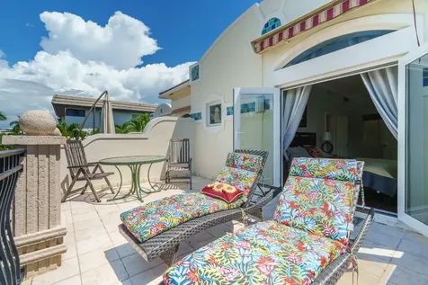 70 Isle Of Venice Fort Lauderdale FL 33301
