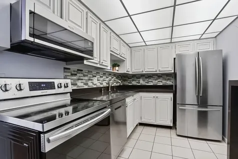 1428 SE 4th Avenue Deerfield Beach FL 33441