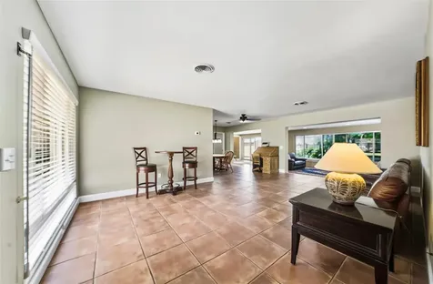 1711 NE 40th Court Oakland Park FL 33334