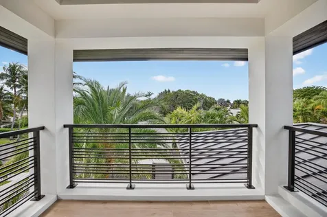 1918 Intracoastal Drive Fort Lauderdale FL 33305