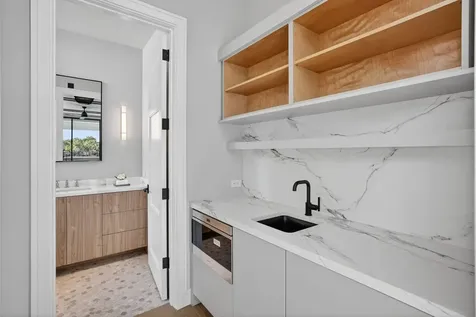 1918 Intracoastal Drive Fort Lauderdale FL 33305