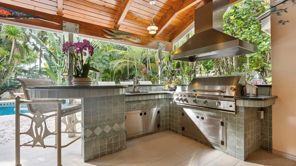 615 Idlewyld Drive Fort Lauderdale FL 33301