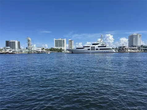 615 Idlewyld Drive Fort Lauderdale FL 33301