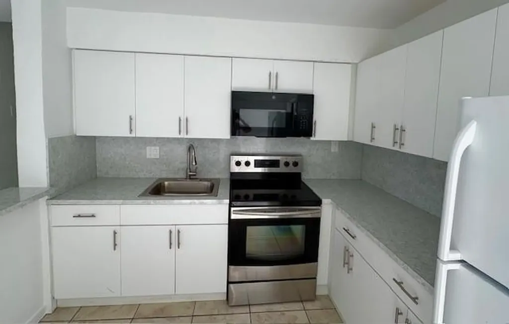 1451 SW 46th Avenue Fort Lauderdale FL 33317