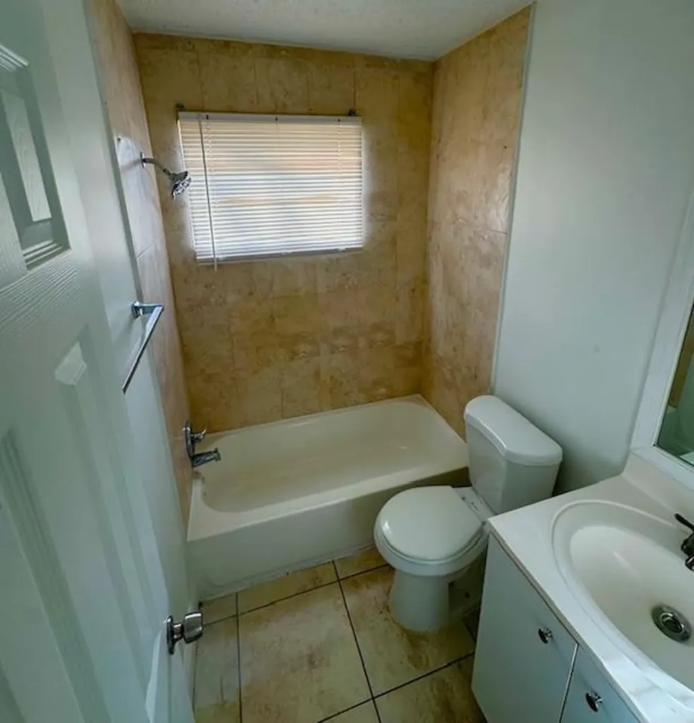 1451 SW 46th Avenue Fort Lauderdale FL 33317