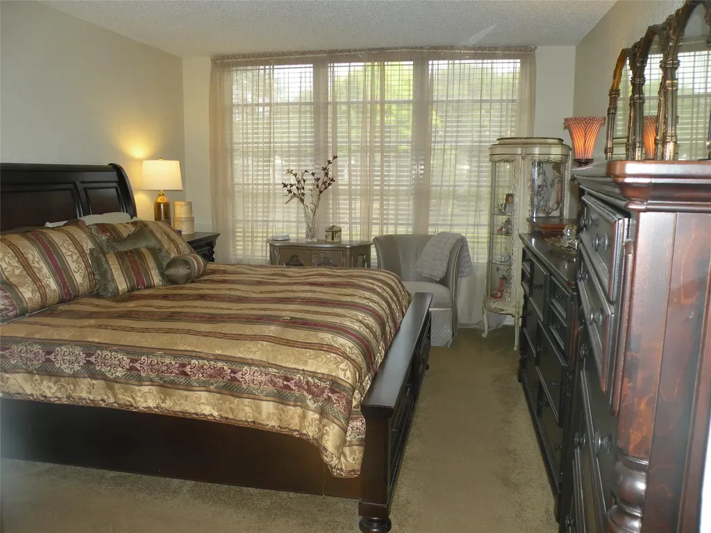 4221 W Palm Aire Drive Pompano Beach FL 33069
