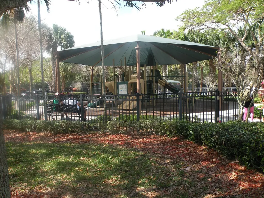 4221 W Palm Aire Drive Pompano Beach FL 33069