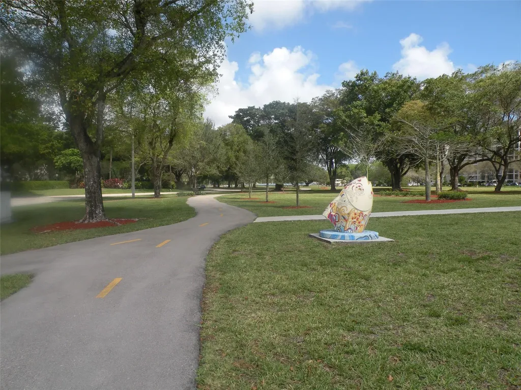 4221 W Palm Aire Drive Pompano Beach FL 33069