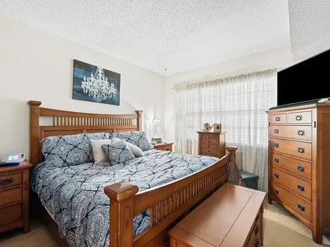 4221 W Palm Aire Drive Pompano Beach FL 33069