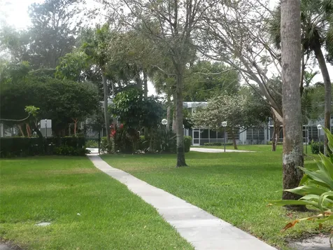 4221 W Palm Aire Drive Pompano Beach FL 33069