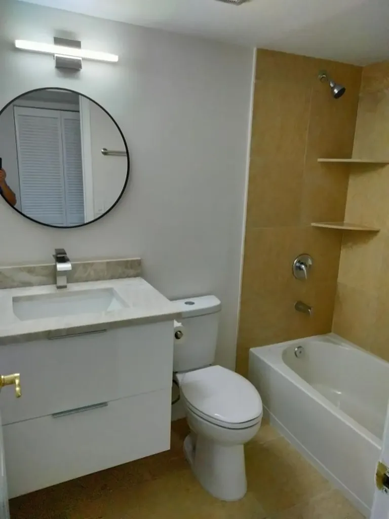 1100 Crystal Lake Drive Deerfield Beach FL 33064