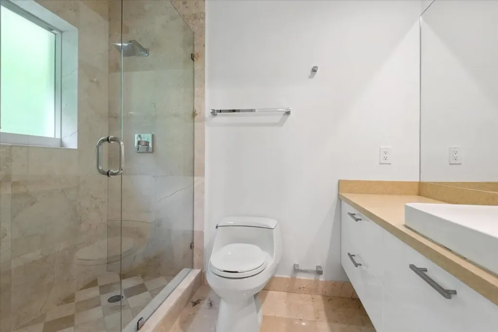 40 Isla Bahia Drive Fort Lauderdale FL 33316