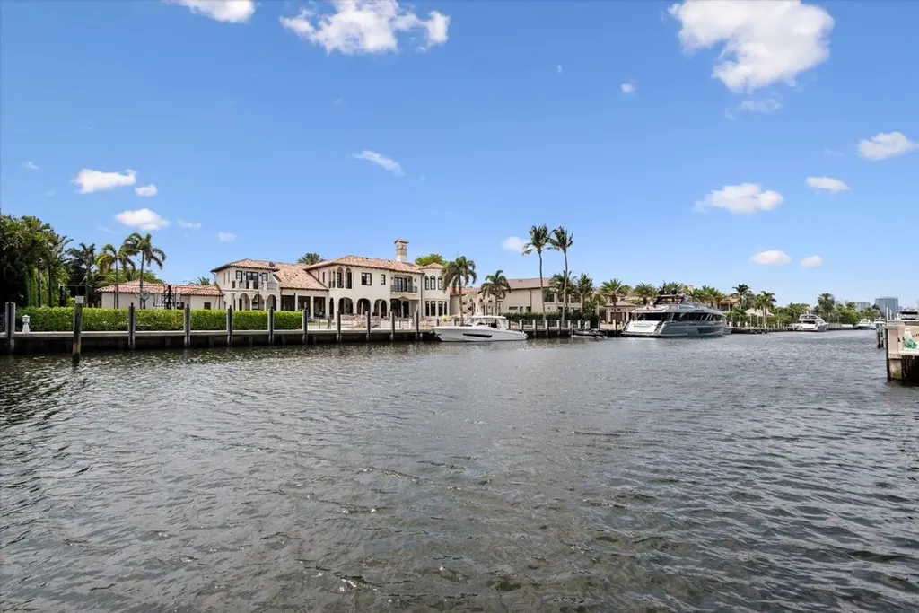 40 Isla Bahia Drive Fort Lauderdale FL 33316