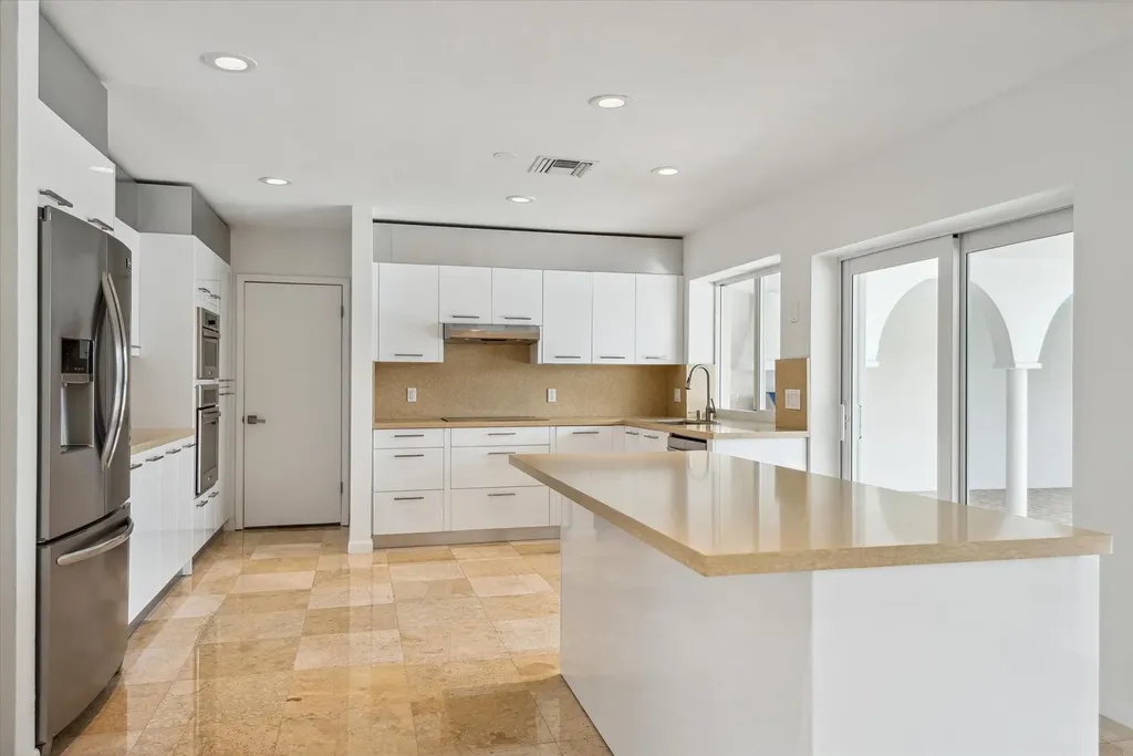 40 Isla Bahia Drive Fort Lauderdale FL 33316
