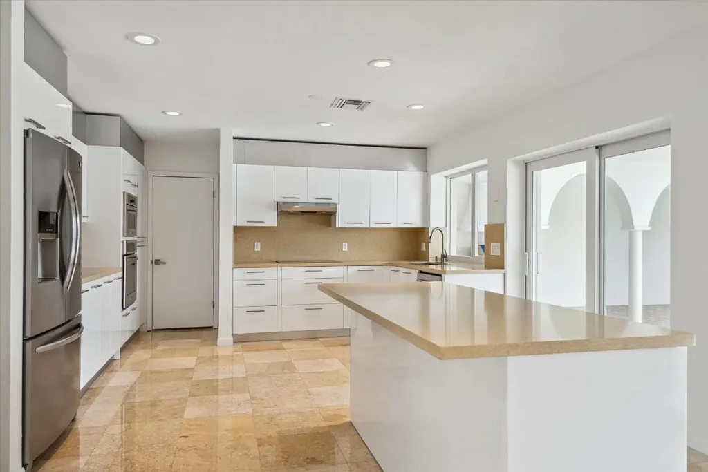 40 Isla Bahia Drive Fort Lauderdale FL 33316