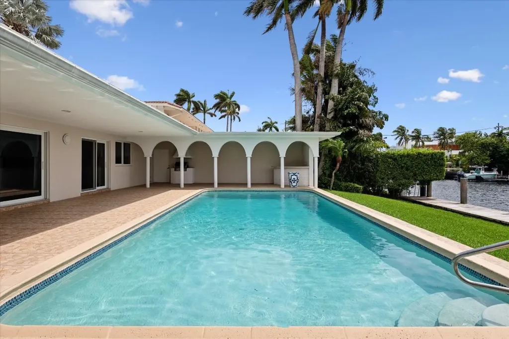 40 Isla Bahia Drive Fort Lauderdale FL 33316