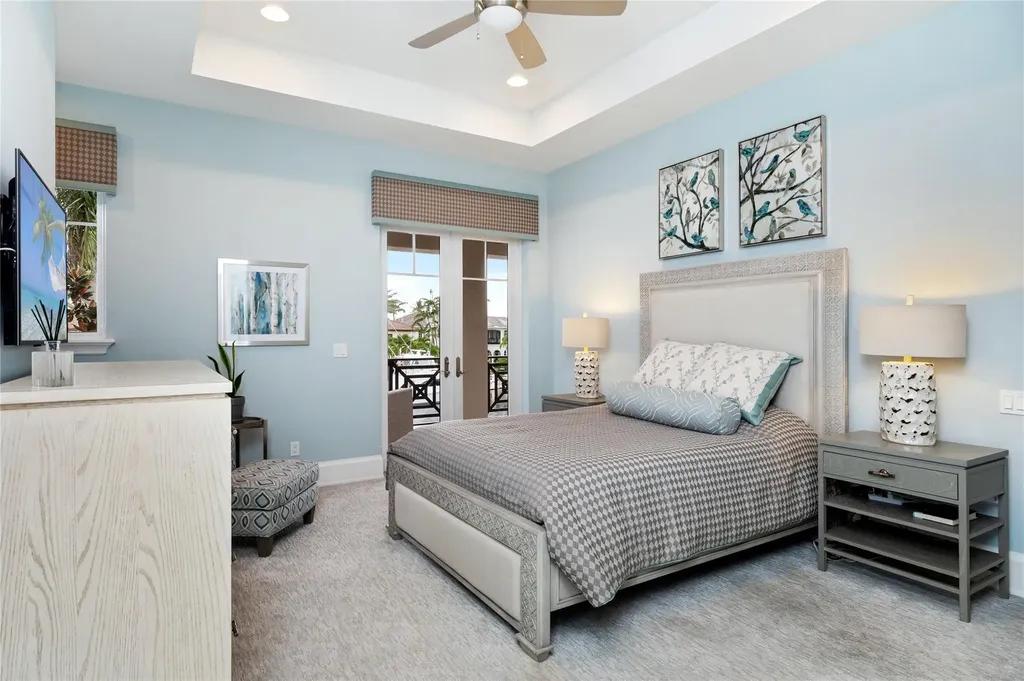 3211 NE 27th Avenue Lighthouse Point FL 33064