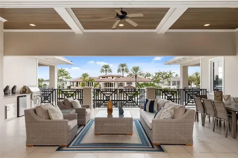 3211 NE 27th Avenue Lighthouse Point FL 33064