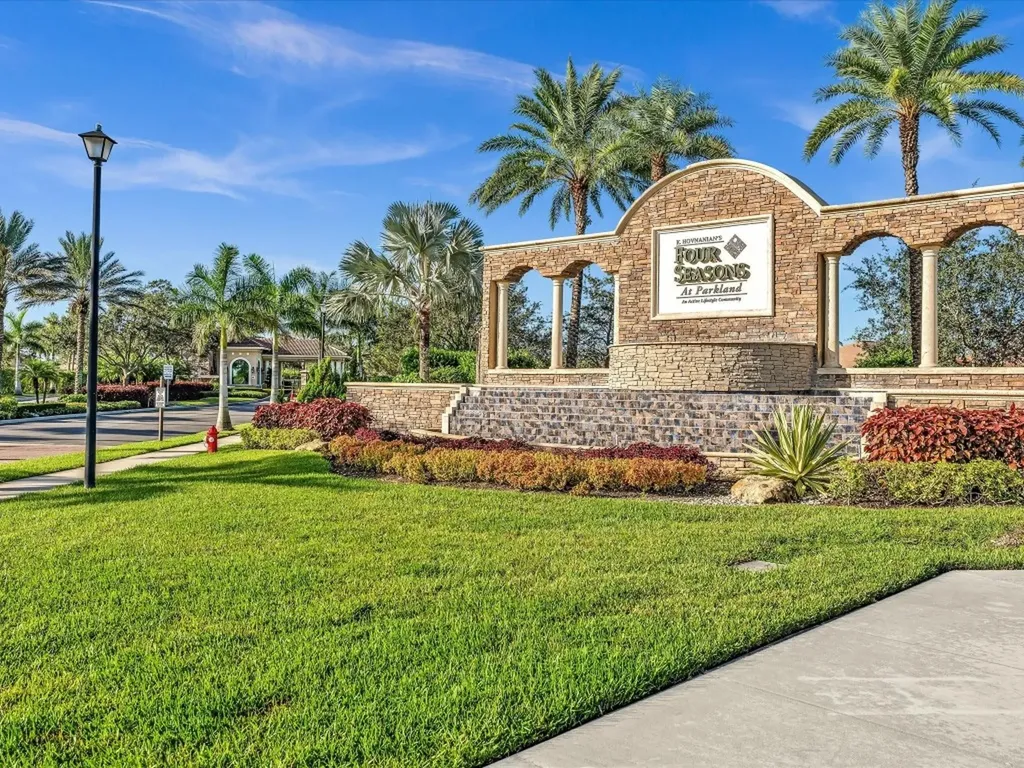 8928 Bastille Circle Parkland FL 33076