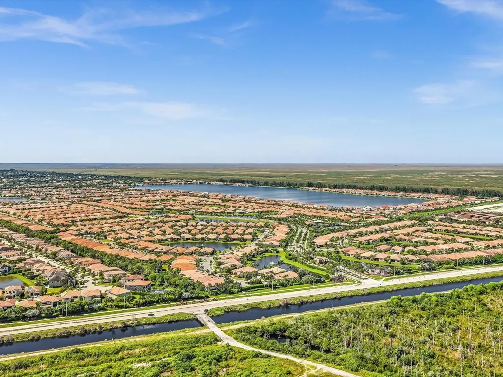 8928 Bastille Circle Parkland FL 33076
