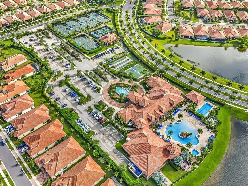 8928 Bastille Circle Parkland FL 33076