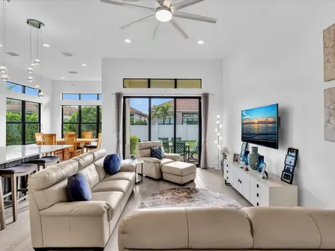 8928 Bastille Circle Parkland FL 33076