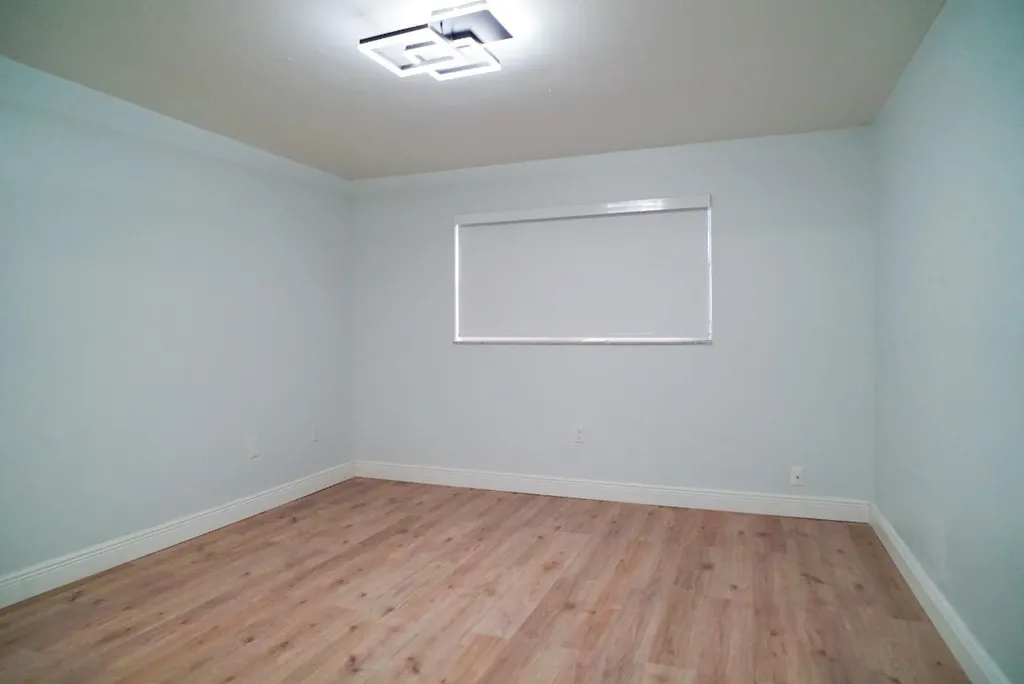 2780 N Pine Island Road Sunrise FL 33322