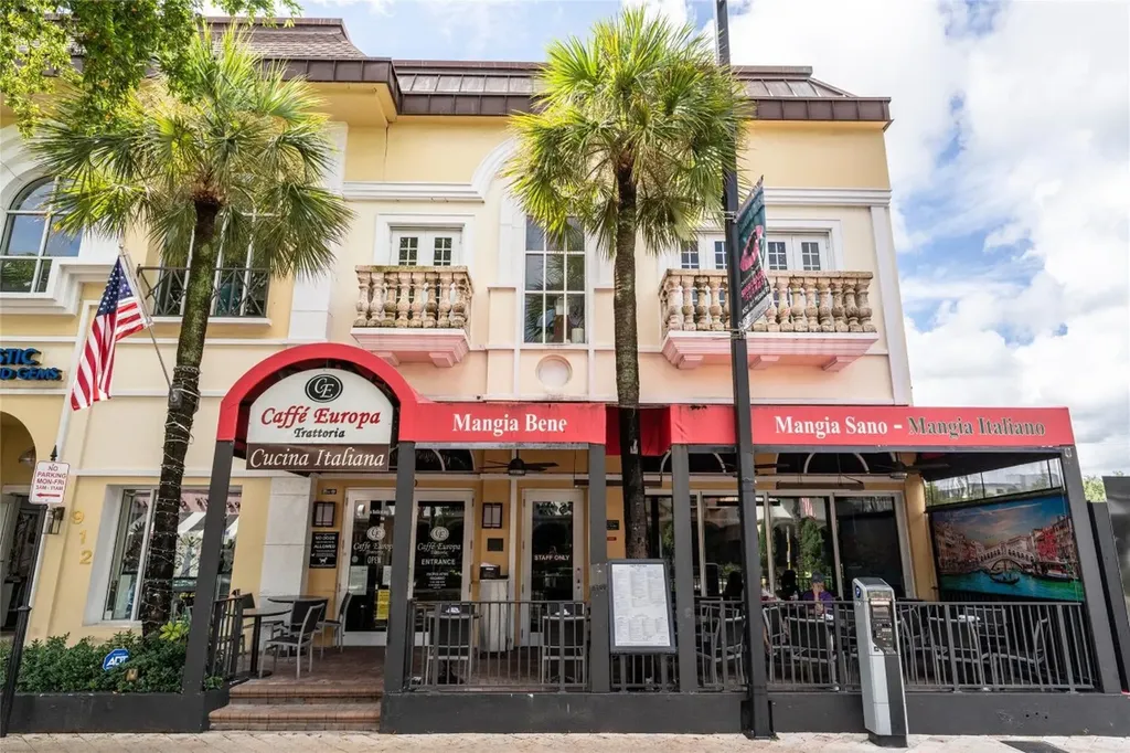1000 SE 4th Street Fort Lauderdale FL 33301