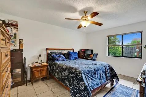 10921 SW 10th Court Pembroke Pines FL 33025