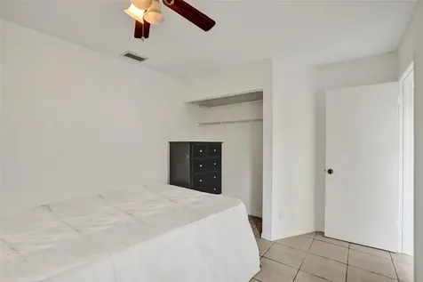 10921 SW 10th Court Pembroke Pines FL 33025