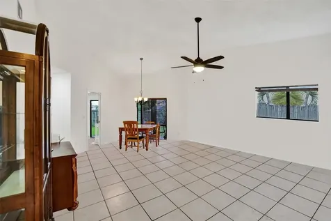 10921 SW 10th Court Pembroke Pines FL 33025