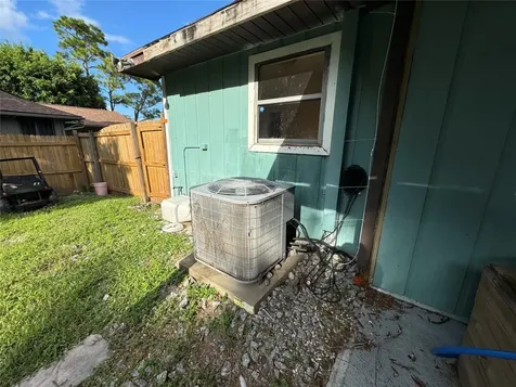 6101 Balsam Drive Fort Pierce FL 34982