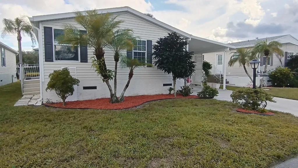 8204 South Street Boca Raton FL 33433