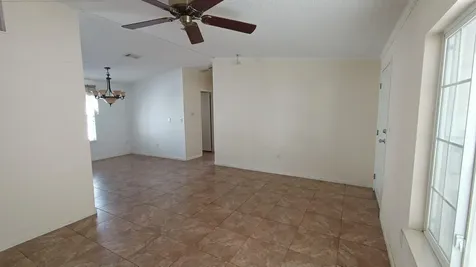 8204 South Street Boca Raton FL 33433
