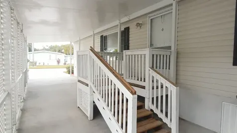 8204 South Street Boca Raton FL 33433