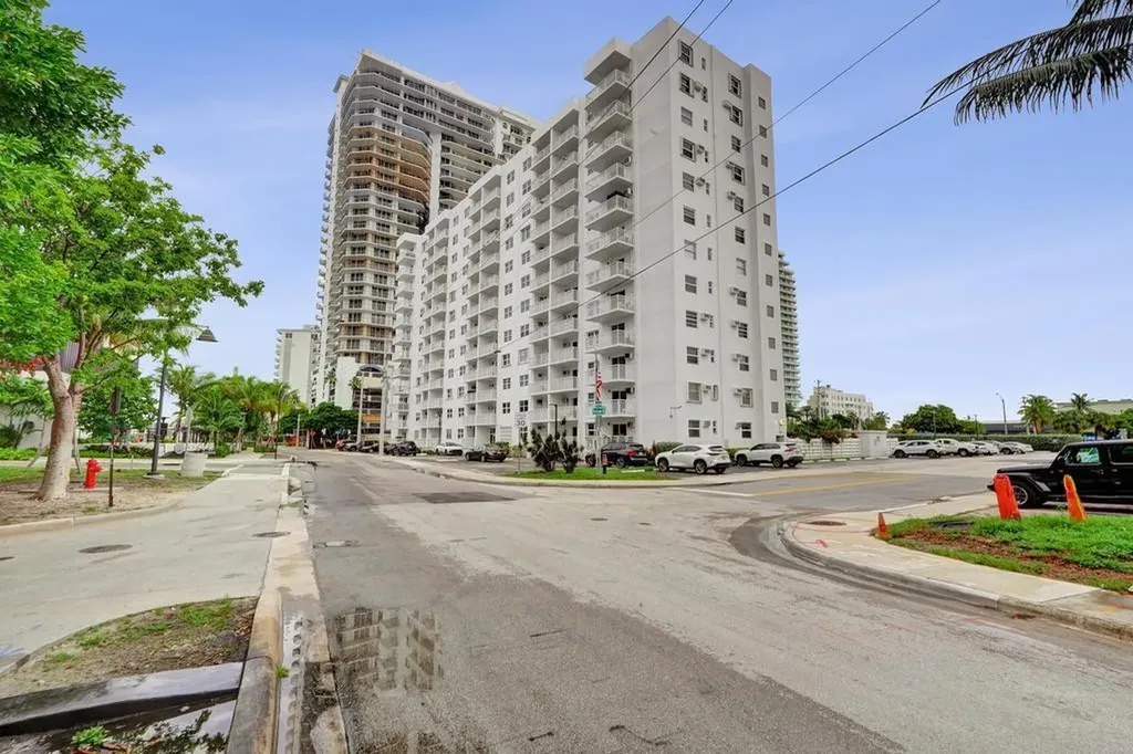 200 S Birch Road Fort Lauderdale FL 33316