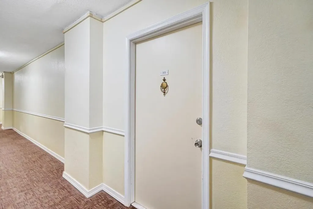 200 S Birch Road Fort Lauderdale FL 33316
