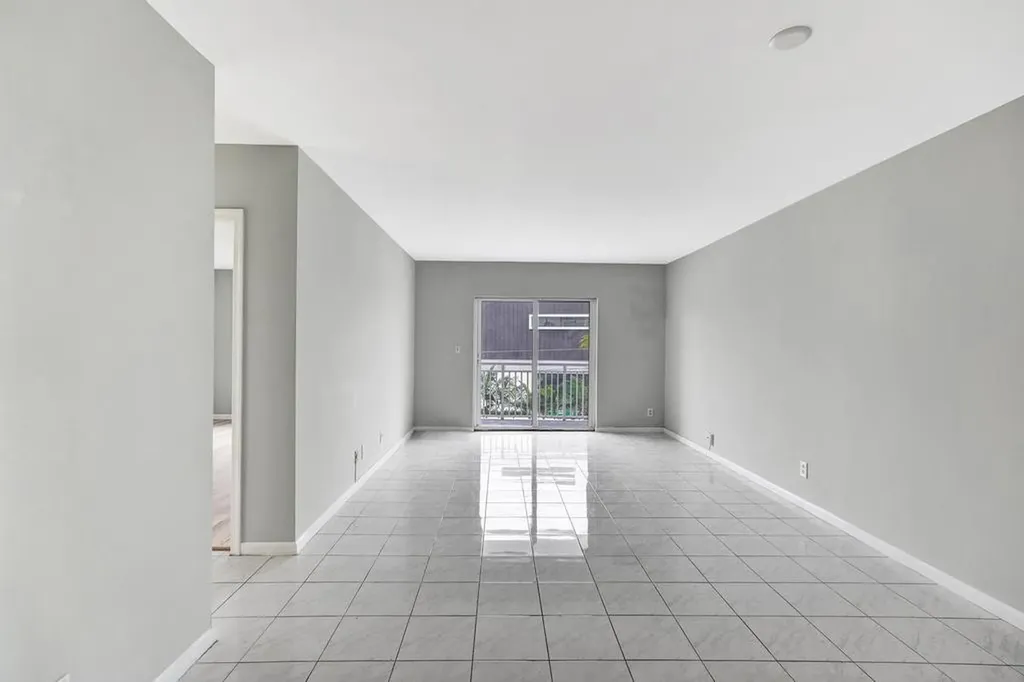 200 S Birch Road Fort Lauderdale FL 33316
