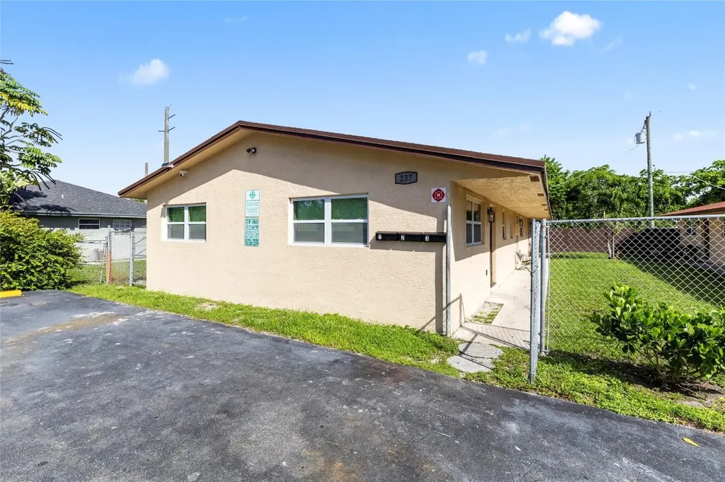 237 NW 12th Court Pompano Beach FL 33060