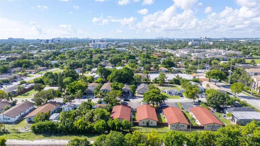 229 NW 12th Court Pompano Beach FL 33060