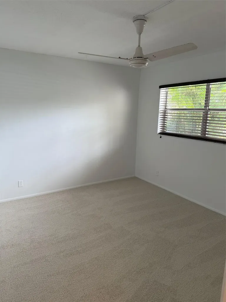 2141 NE 1st Court Boynton Beach FL 33435