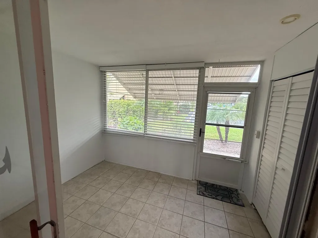2141 NE 1st Court Boynton Beach FL 33435