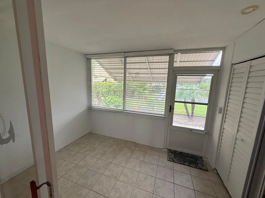 2141 NE 1st Court Boynton Beach FL 33435