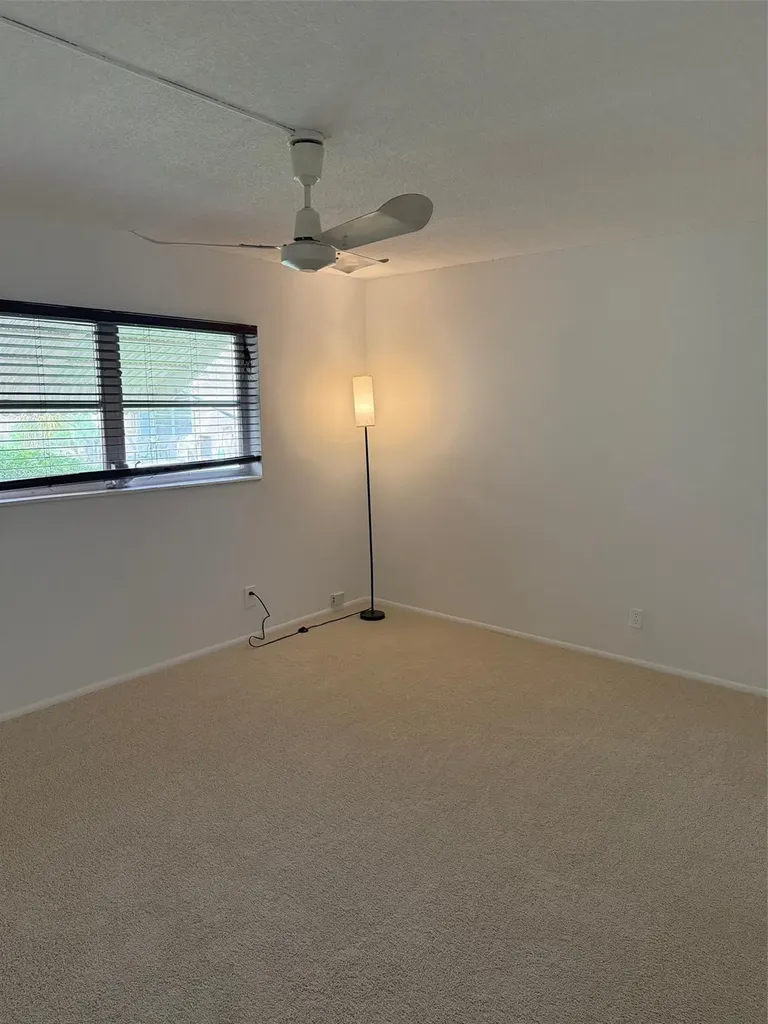 2141 NE 1st Court Boynton Beach FL 33435
