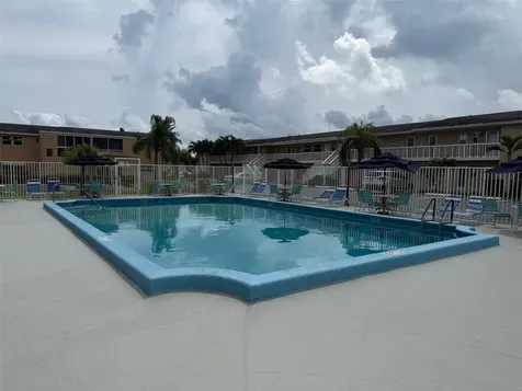 2141 NE 1st Court Boynton Beach FL 33435